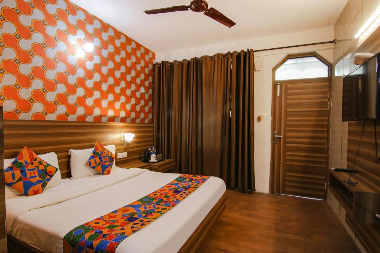 Fabhotel Vijay Palace Dharamshala Exteriör bild