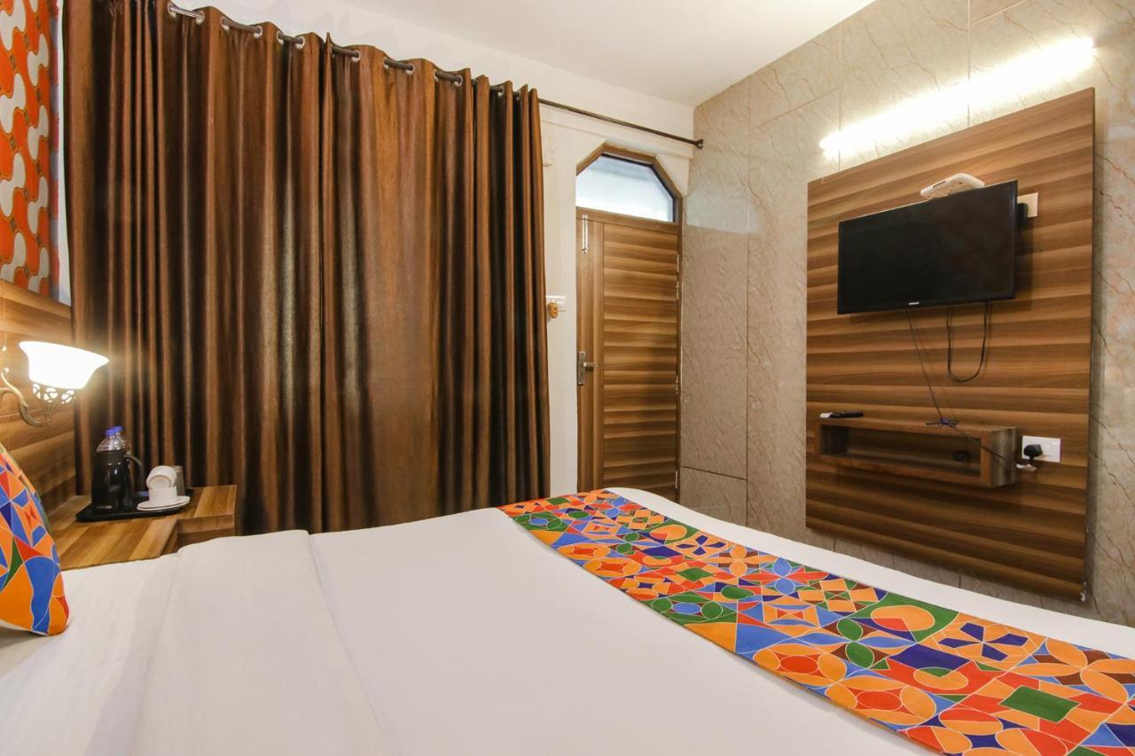 Fabhotel Vijay Palace Dharamshala Exteriör bild